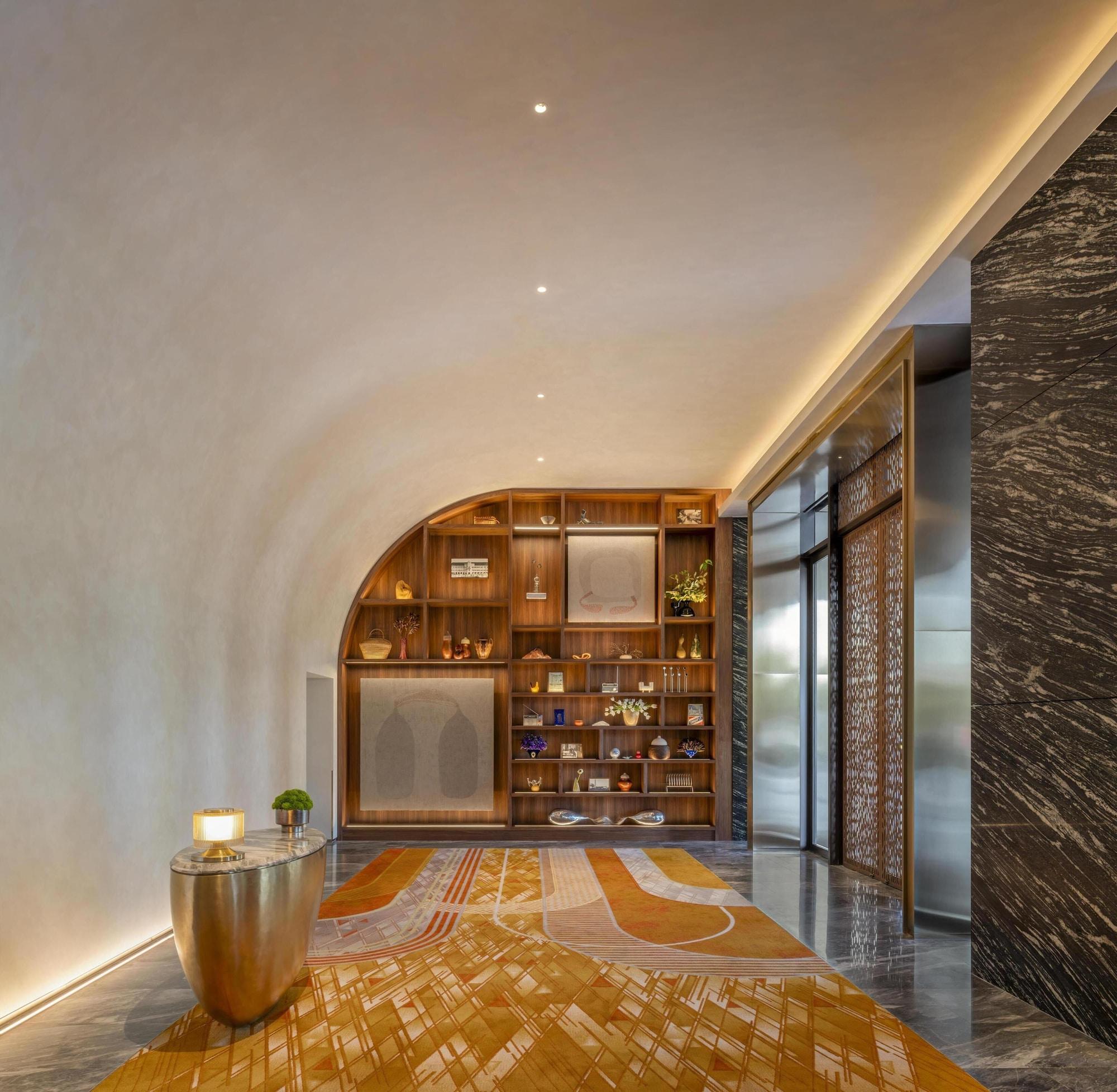 Vista Lobby Andaz One Bangkok, by Hyatt