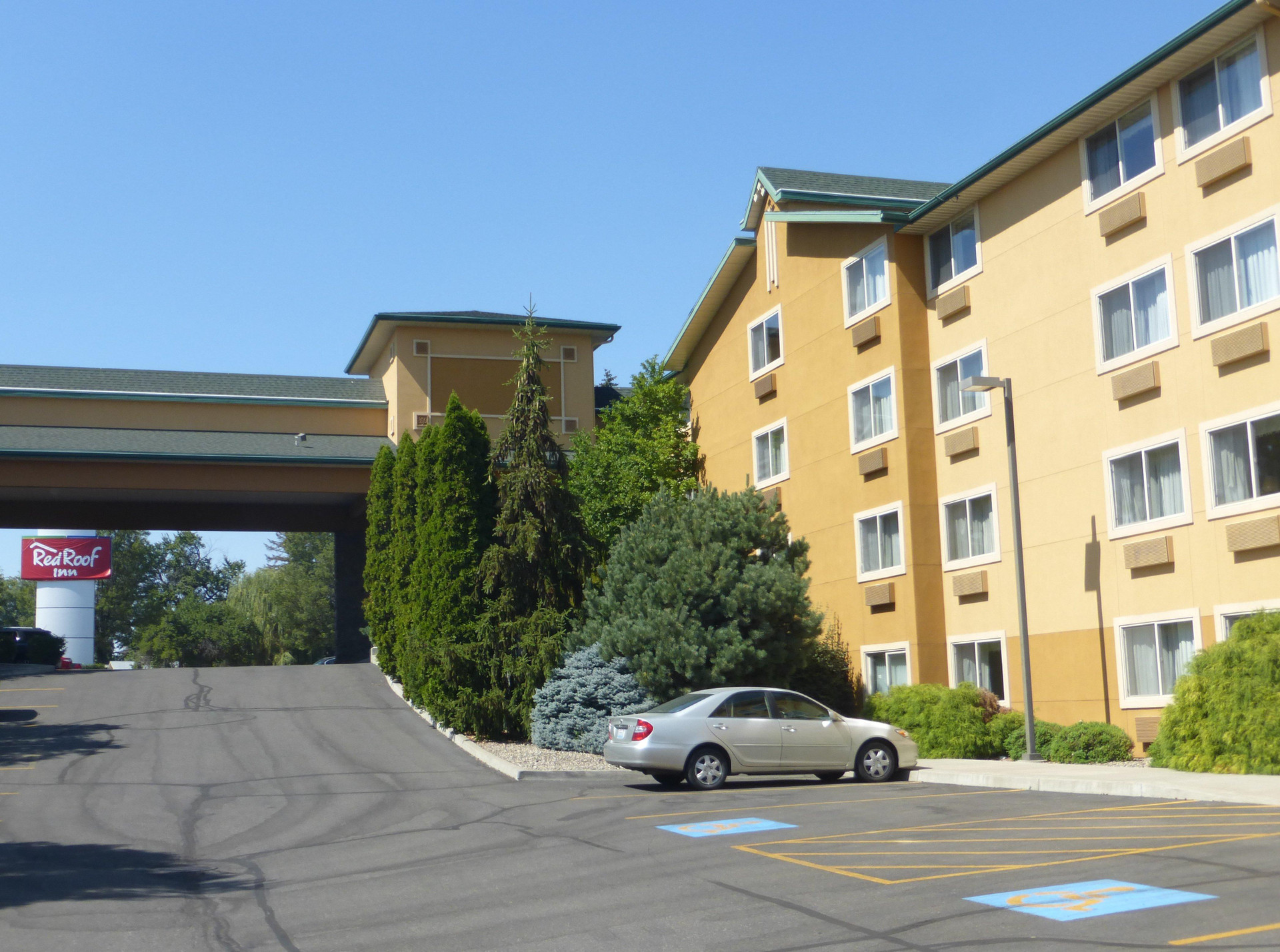 Vista Exterior La Quinta Inn & Suites By Wyndham Yakima Downtown