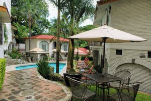 Alojamiento - Hotel Ilebal Cuernavaca Centro - un lugar con encanto