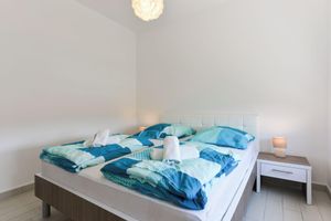 Alquiler Vacacional - Beautiful Apartment with stunning view and balcony on 2nd floor (No. 4)