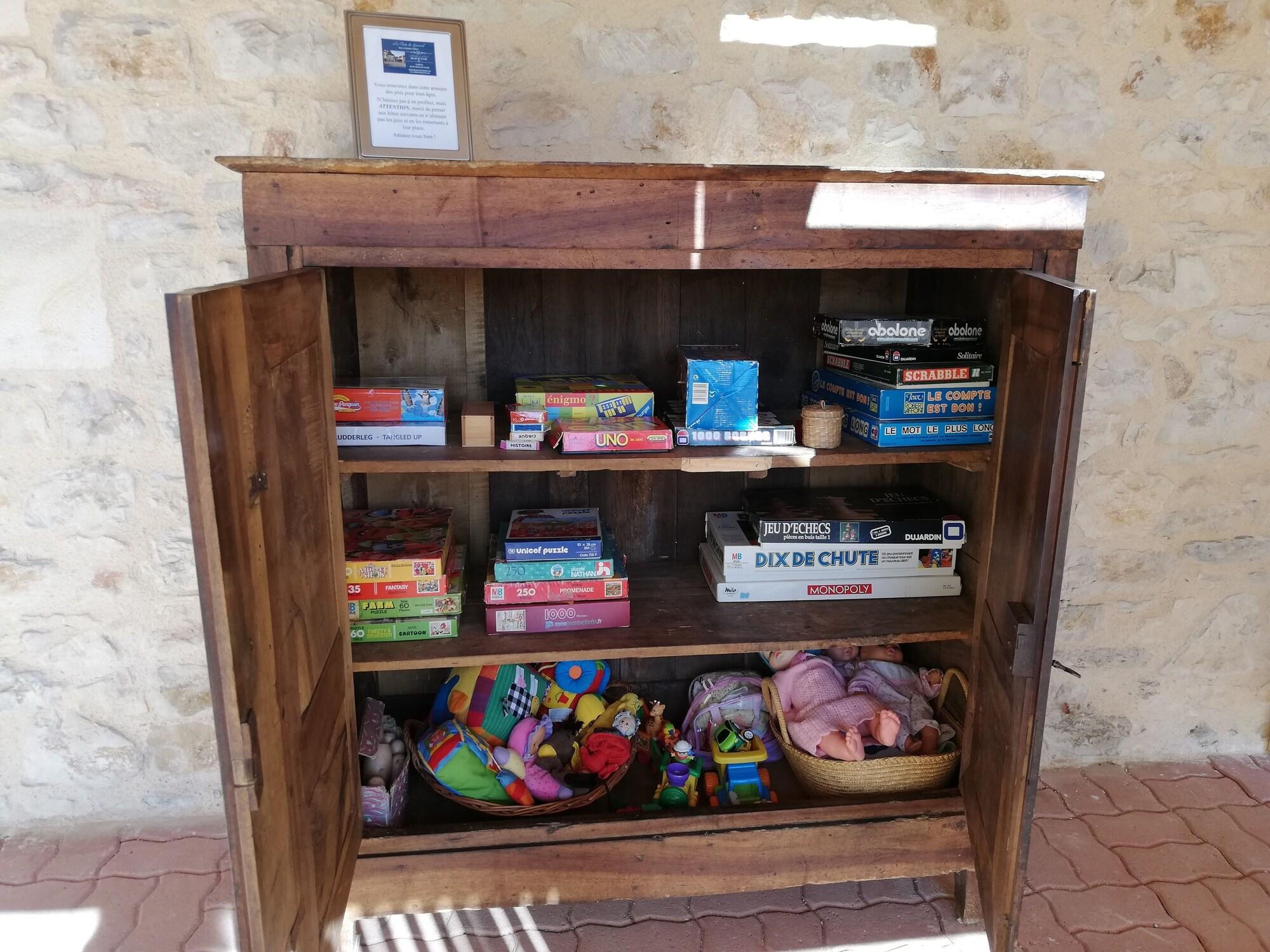 Instalaciones Recreativas Le Puits de Garival