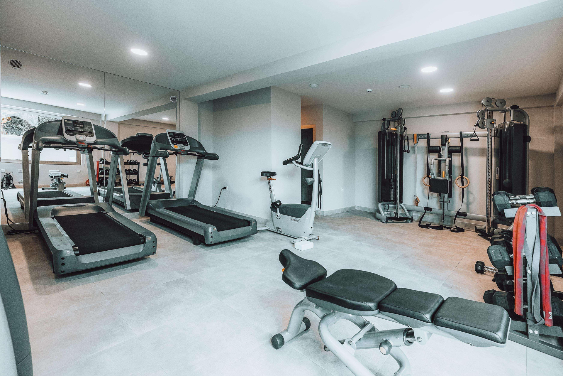 Gimnasio Eliros Mare Beachfront Poem Hotel