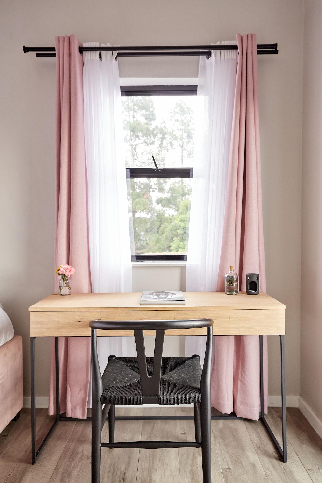 Equipamiento de Habitación Daze House