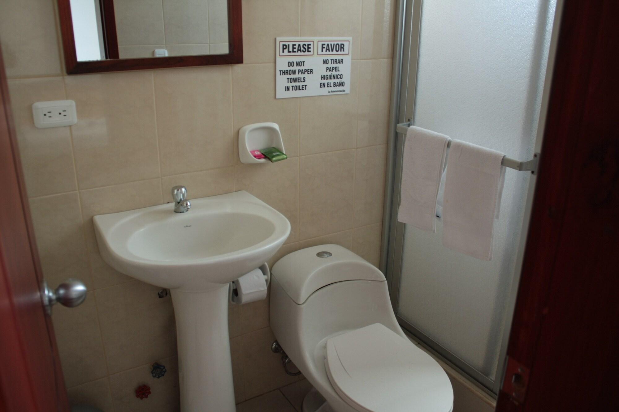 Equipamiento de Habitación Hotel La Cuadra
