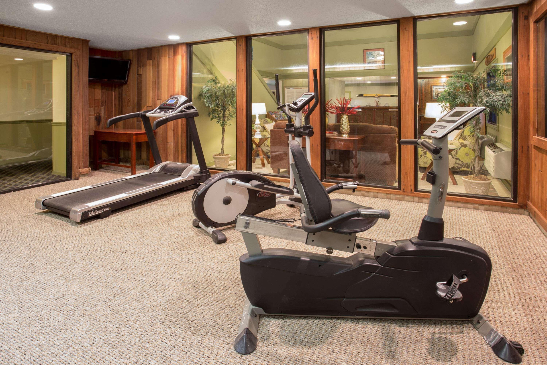 Instalaciones Recreativas Baymont by Wyndham Oshkosh Airport
