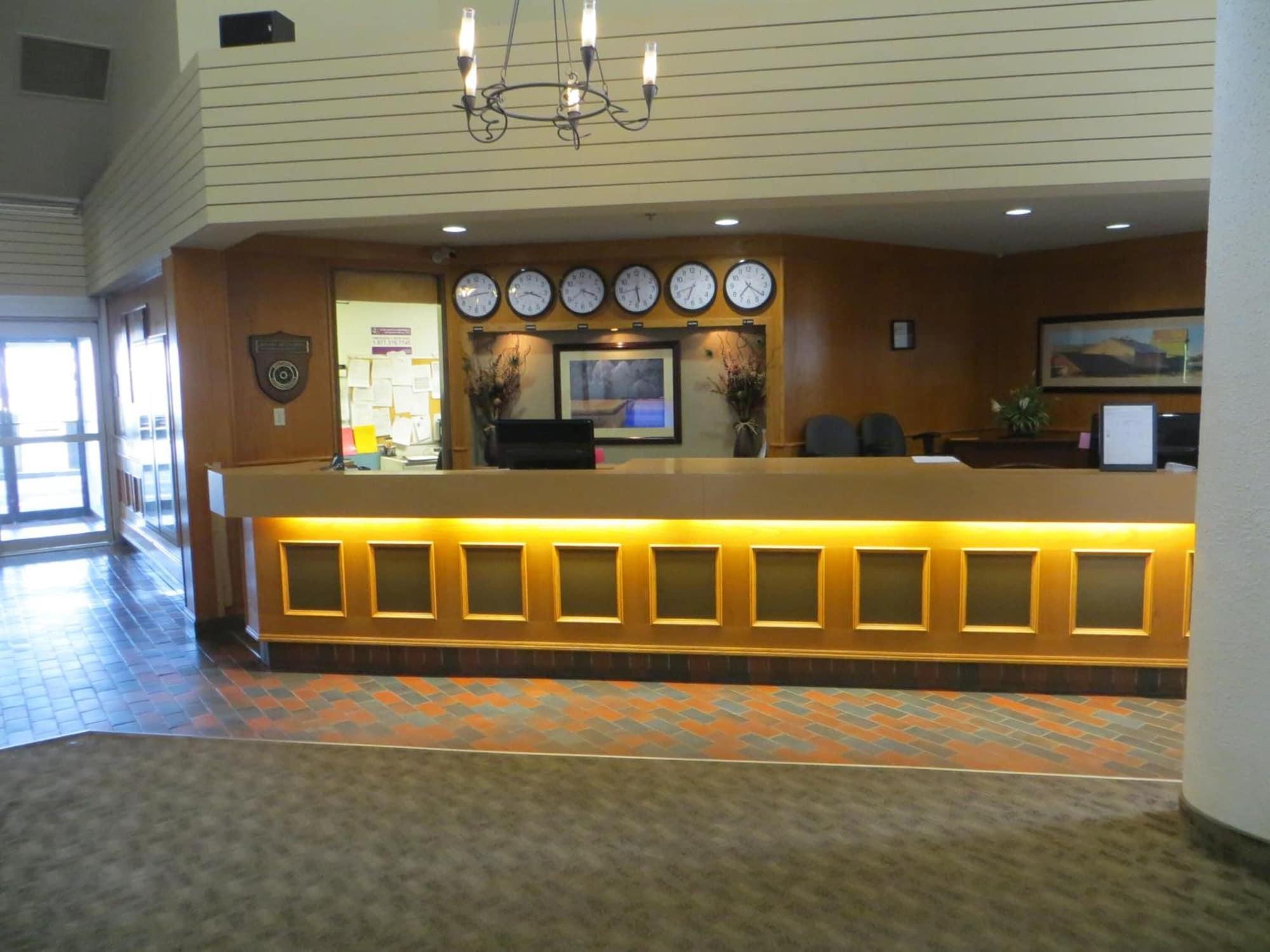 Vista Lobby Paradise Inn & Conference Centre