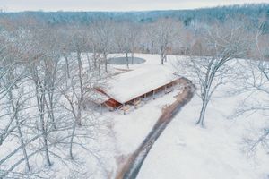 Arriendo temporal - Awesome Home at Sky Hawk Ridge, a 185-Acre Refuge, ONE MILE to Buffalo River