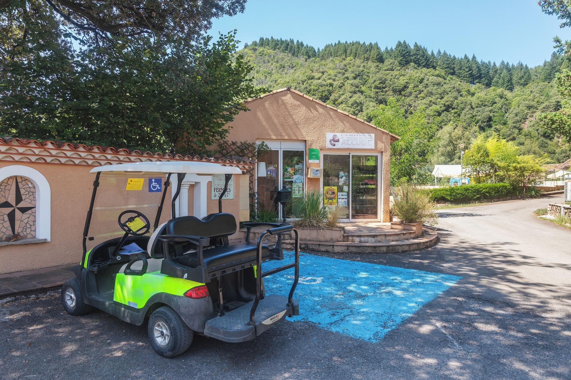 Vista Lobby Camping Château de l'Hom