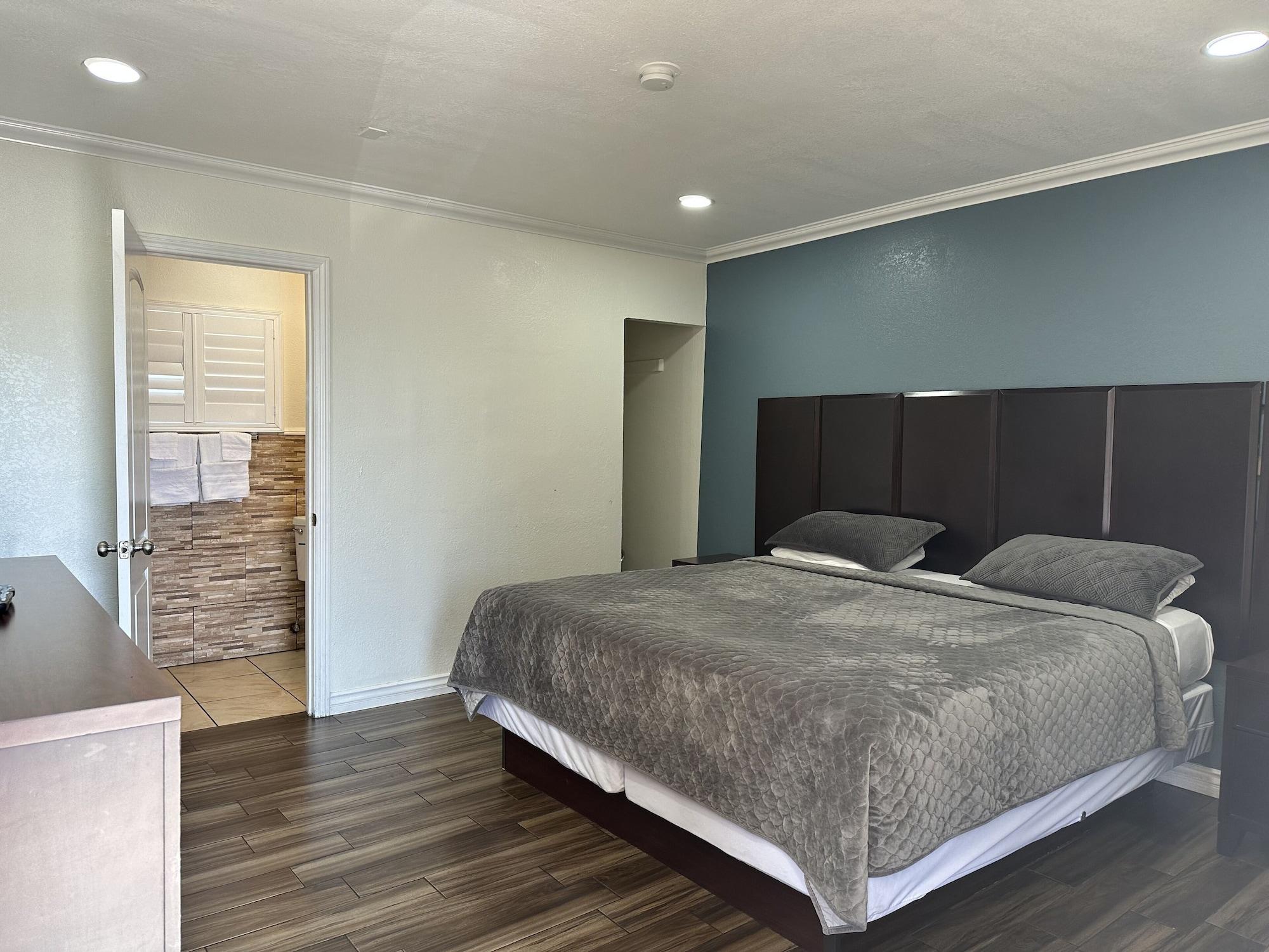 Varios Bartlett Motel