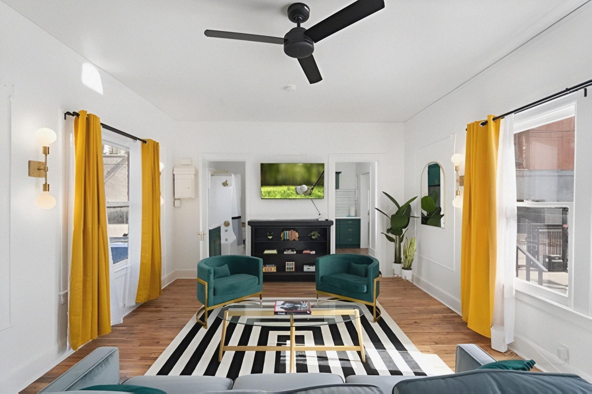 Varios Avalon Suites Phoenix