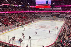 Actividad - National Hockey League: Ottawa Senators Ice Hockey Game at Canadian Tire Center- Ticket