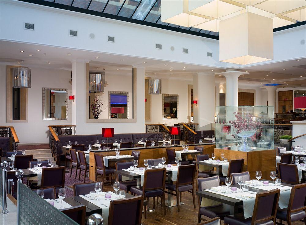 Restaurant Crowne Plaza Reading, an IHG Hotel