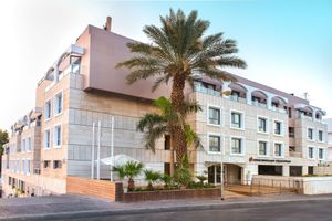 Alojamiento - Astral Nirvana Club Hotel