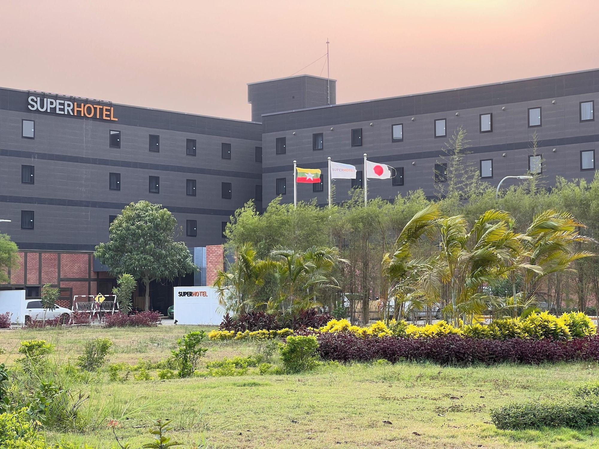 Vista Exterior Super Hotel Thilawa