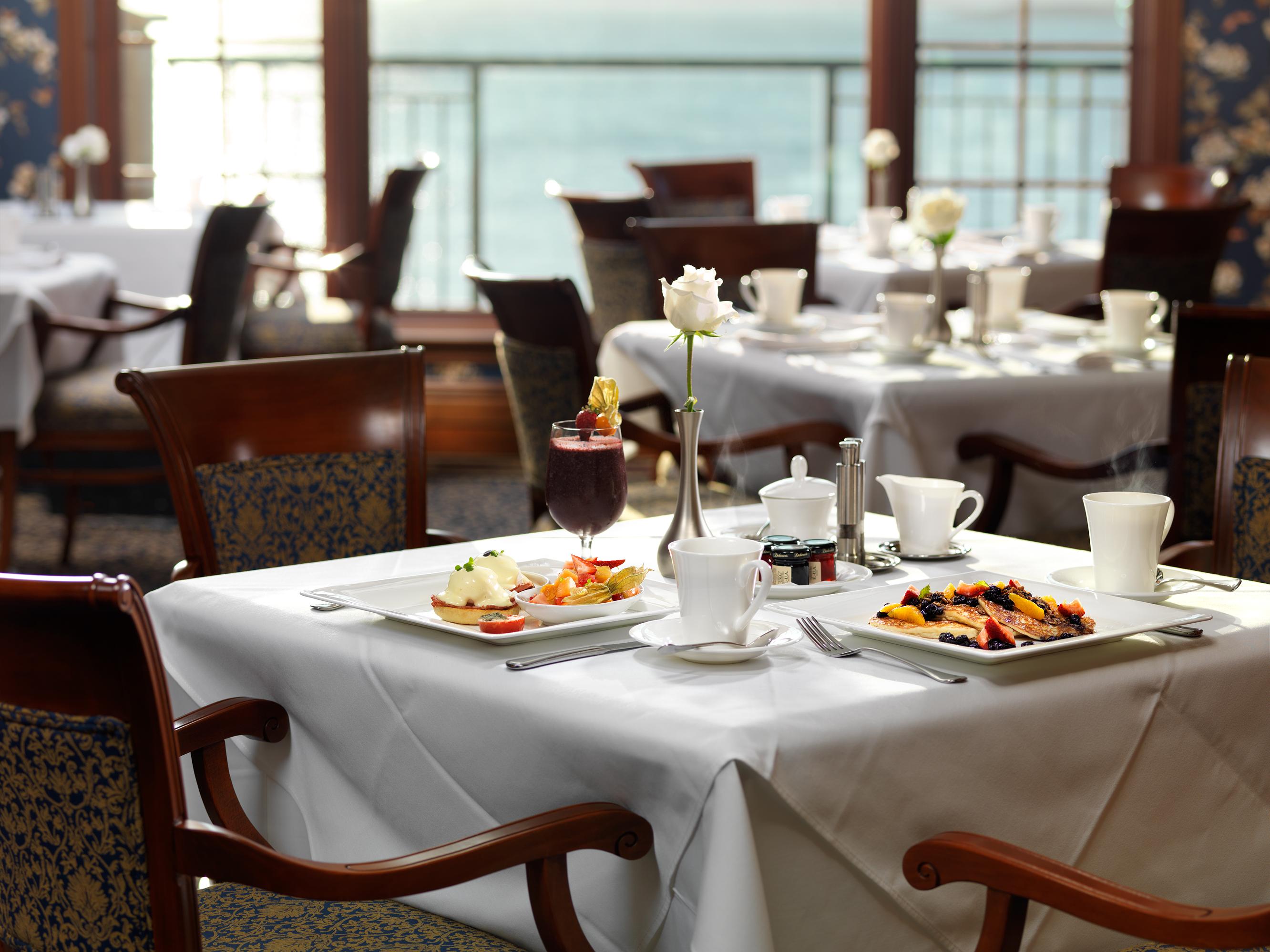 Restaurant Oak Bay Beach Hotel