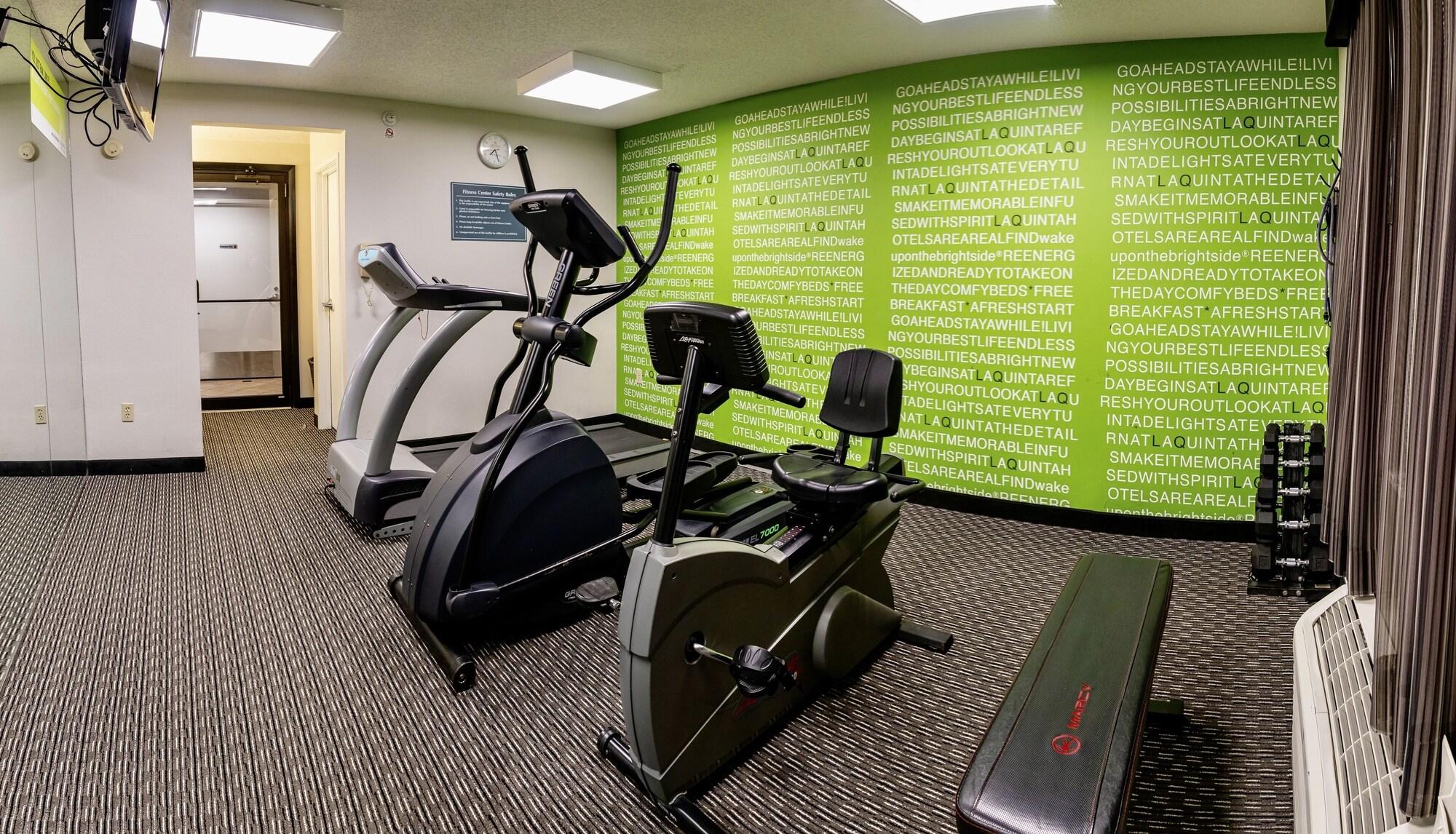 Gimnasio La Quinta Inn & Suites by Wyndham Milwaukee Delafield