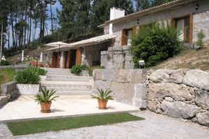 Alquiler Vacacional - Villa w / private pool (with 23700 m2 of green areas) at 40Km from PORTO