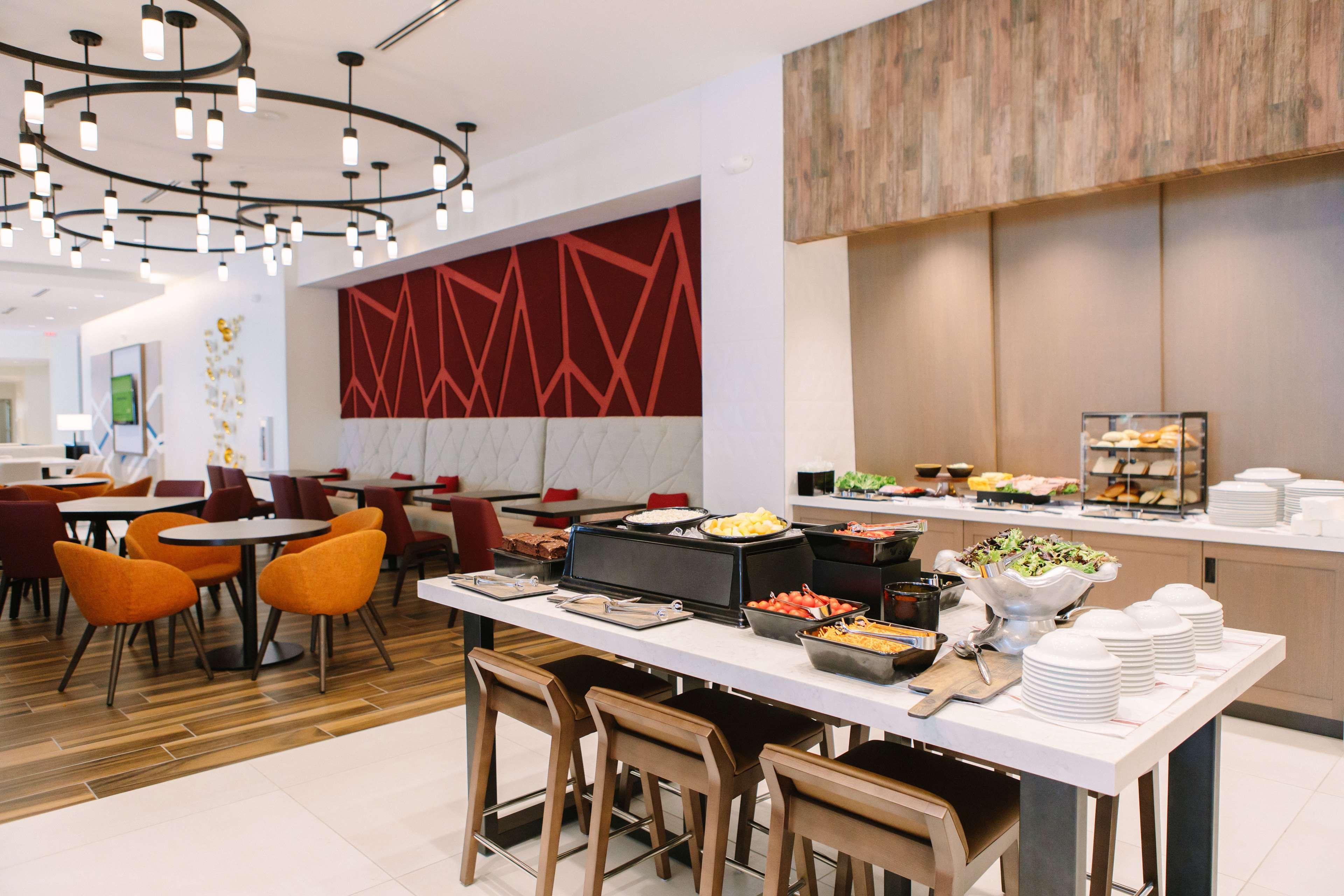 Bar/Salón Hilton Garden Inn Winter Park