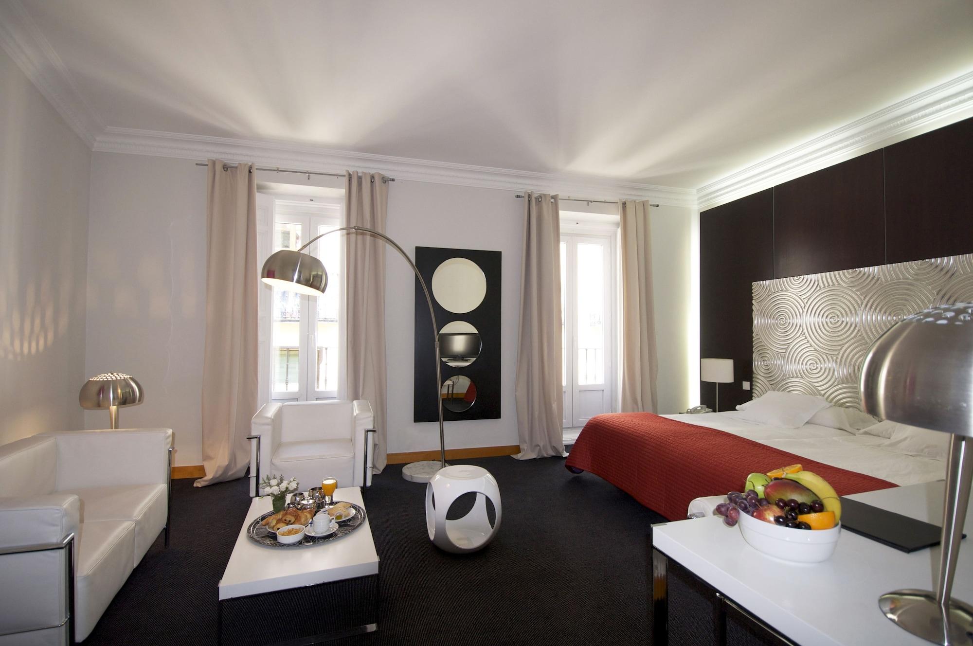 Varios Suite Prado Hotel