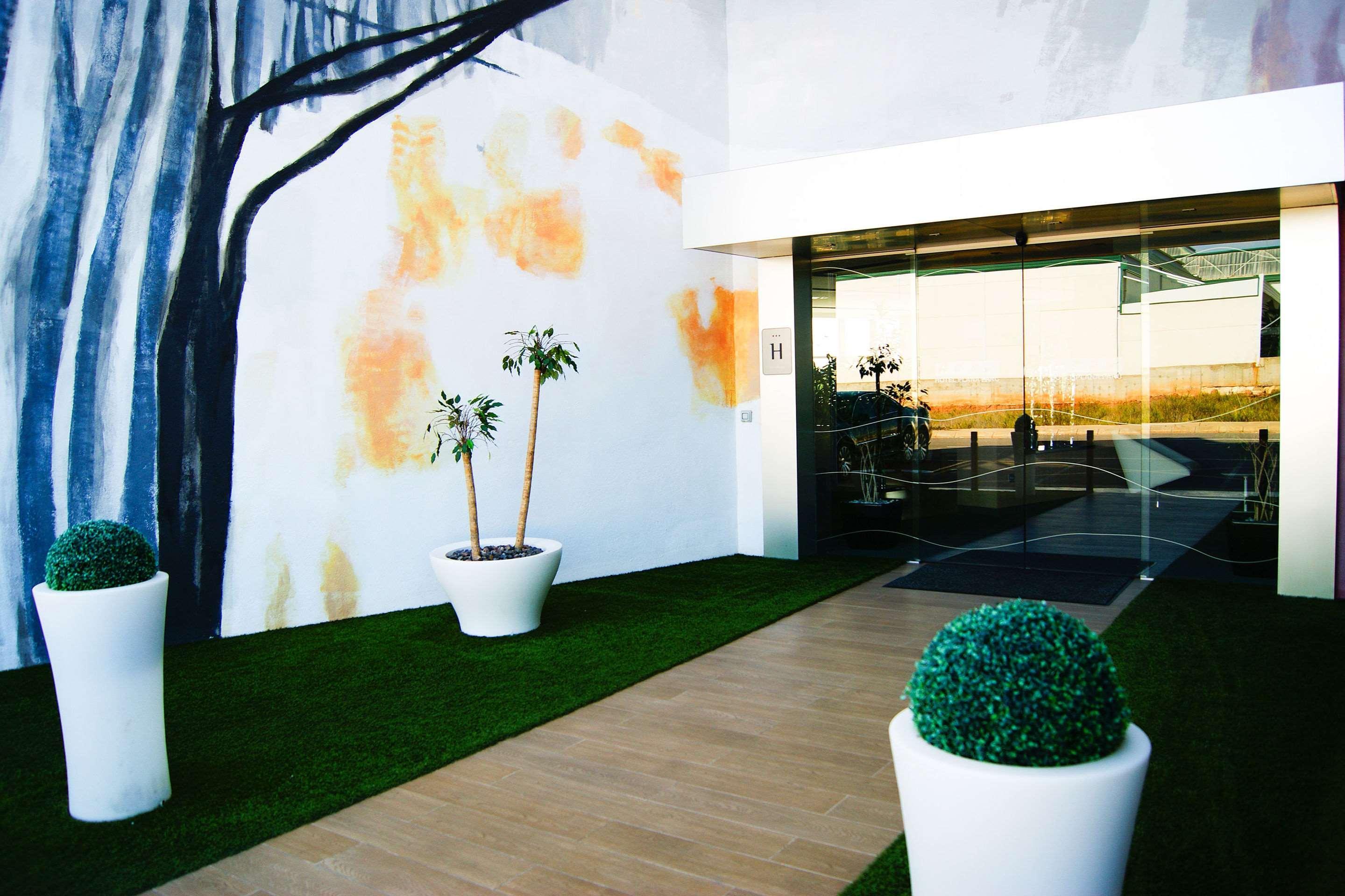 Vista Exterior Sercotel Plana Parc