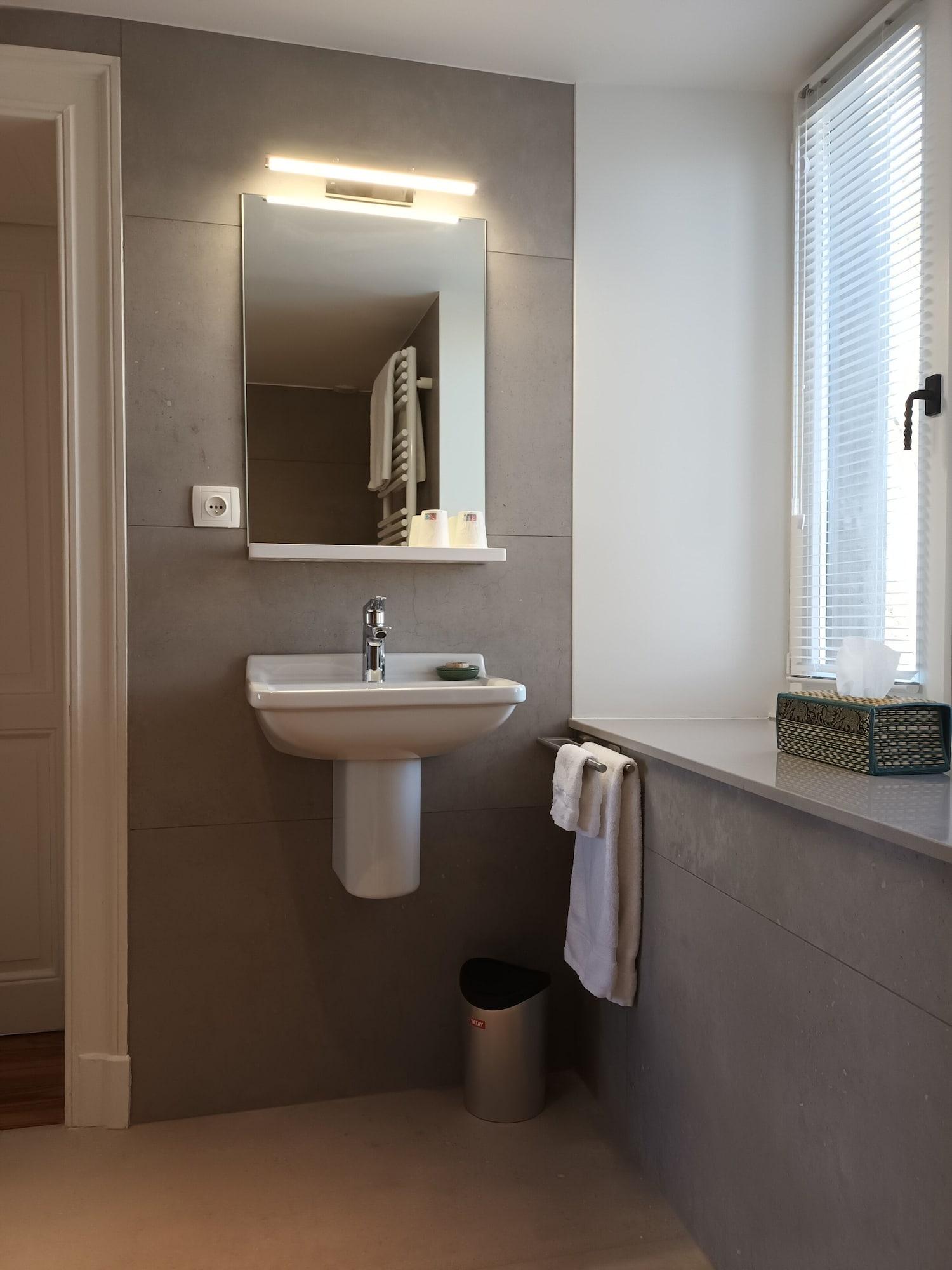 Equipamiento de Habitación L'Albizia Maison d'Hôtes