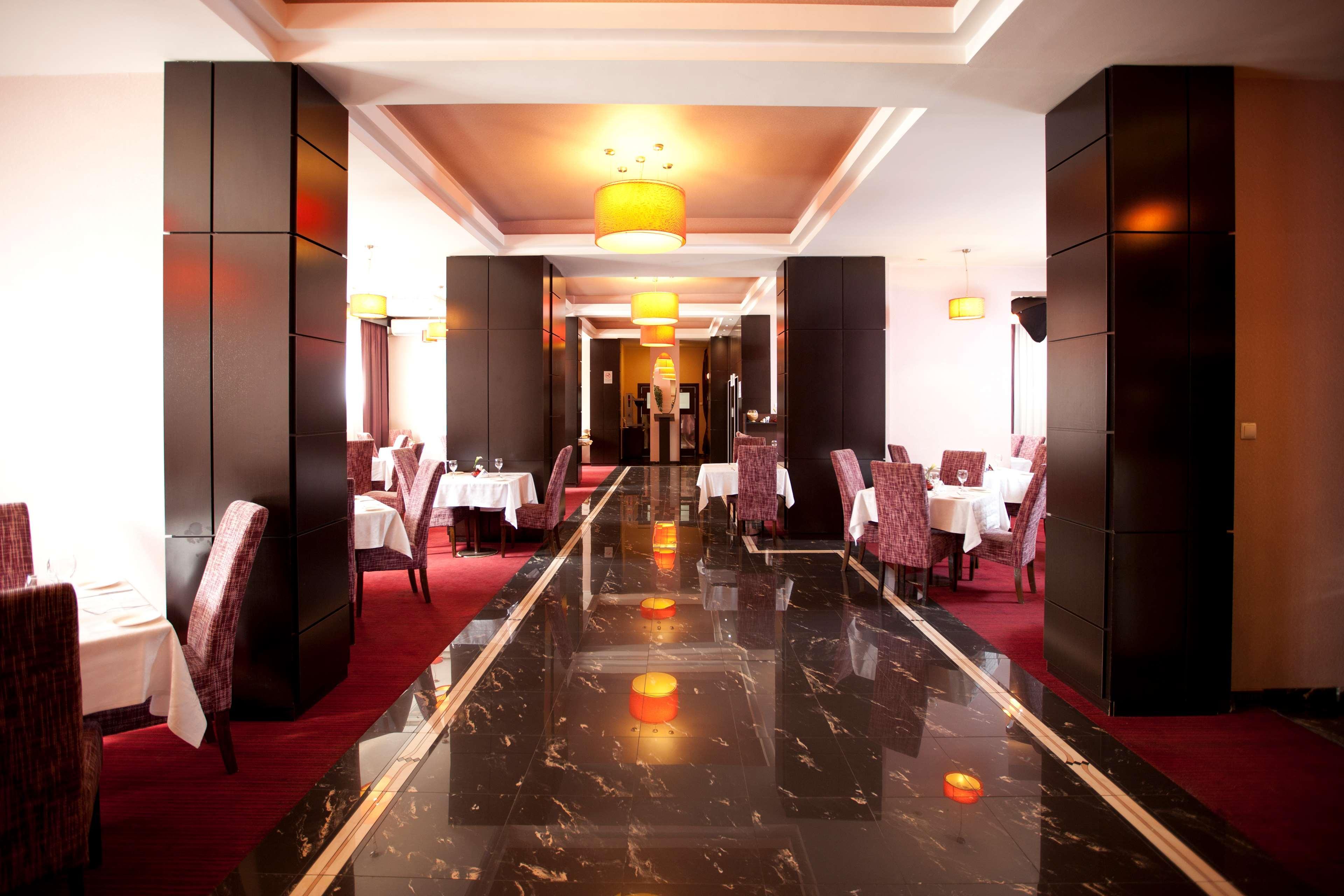Bar/Salón RIN Central