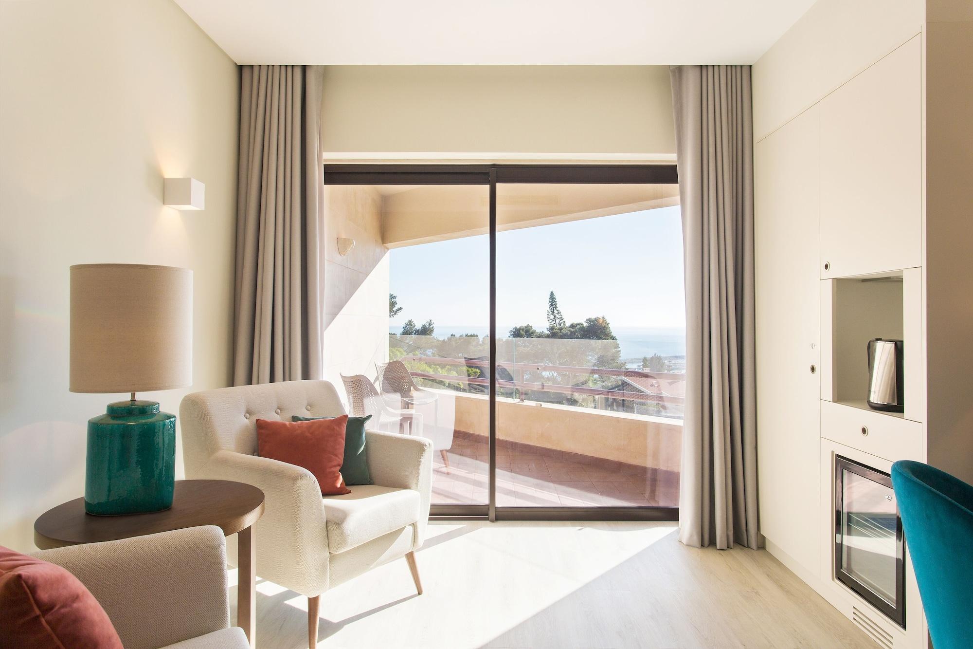 Habitación Four Points by Sheraton Sesimbra
