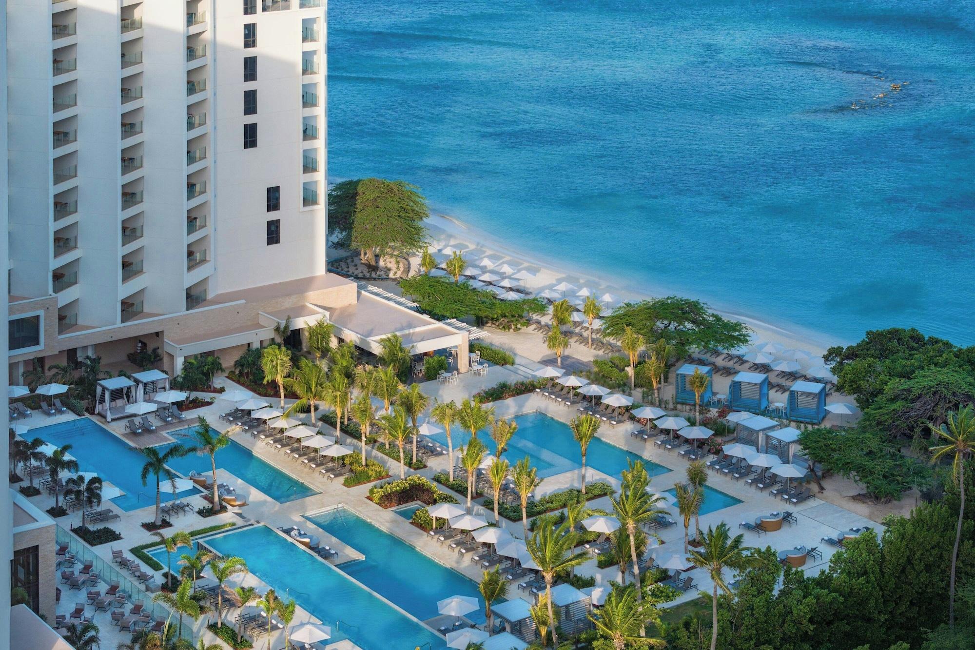 Vista Piscina The St. Regis Aruba Resort