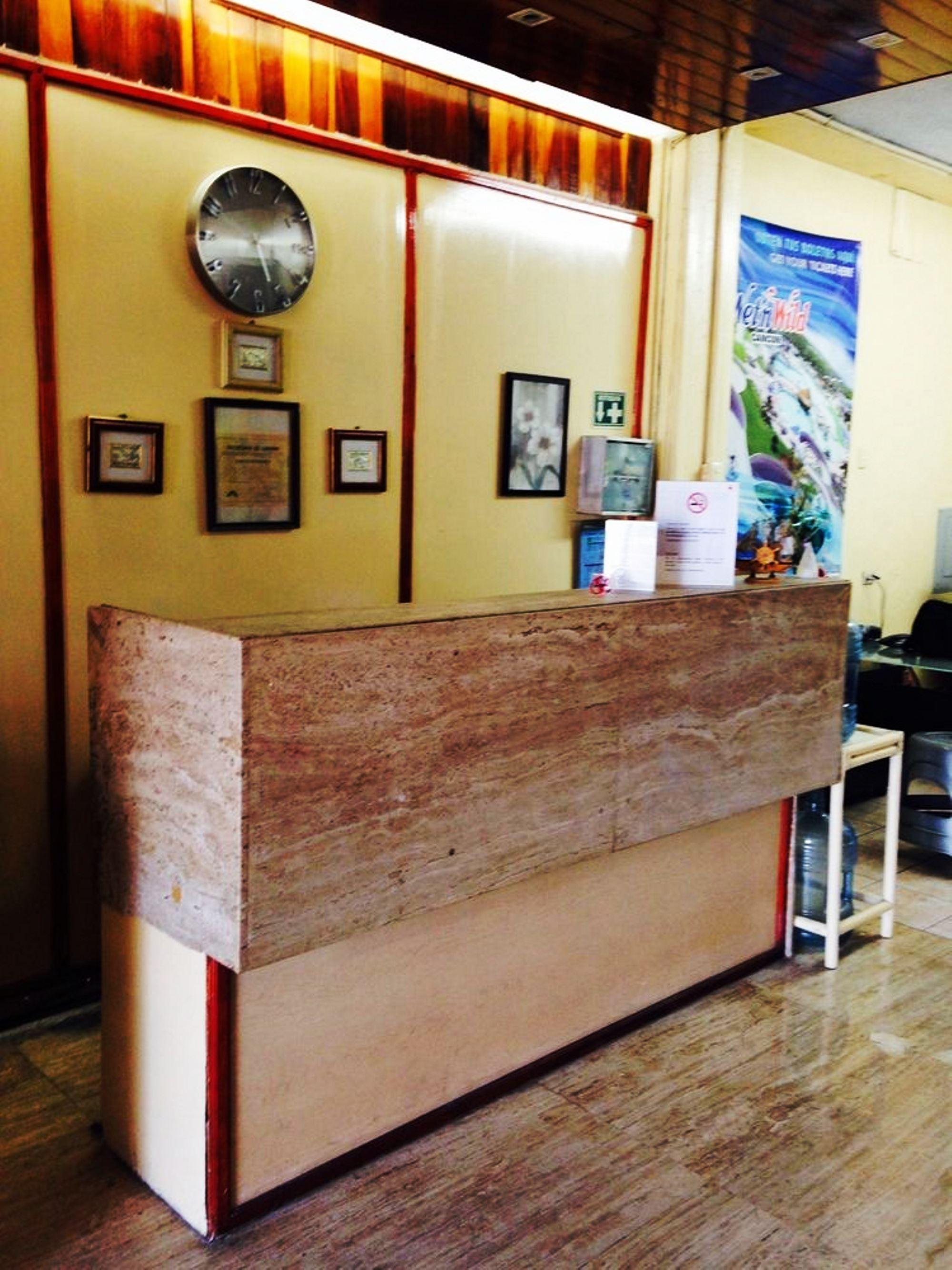 Vista Lobby Domaine Des Ormes