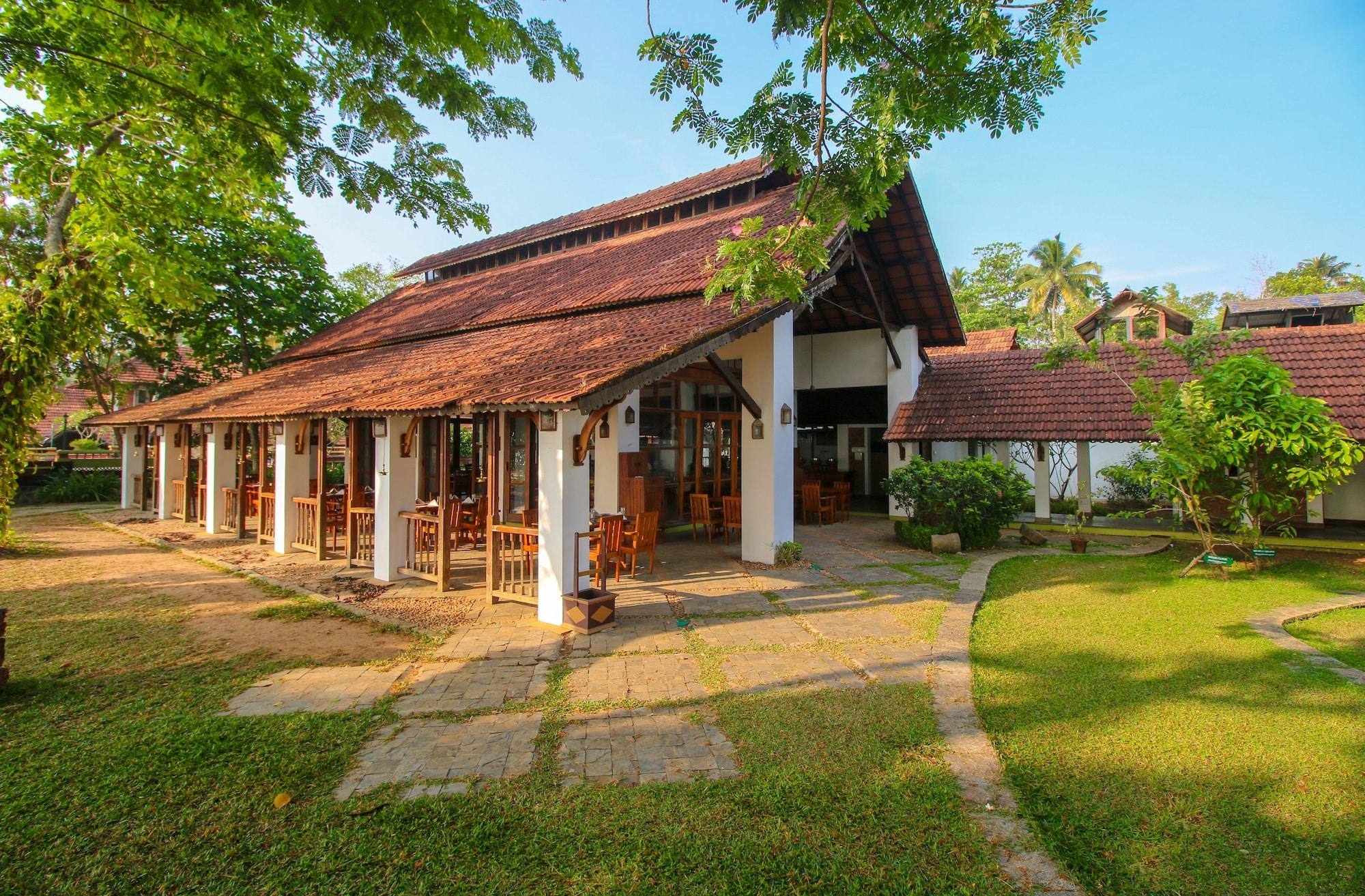 Restaurant Punnamada Resorts