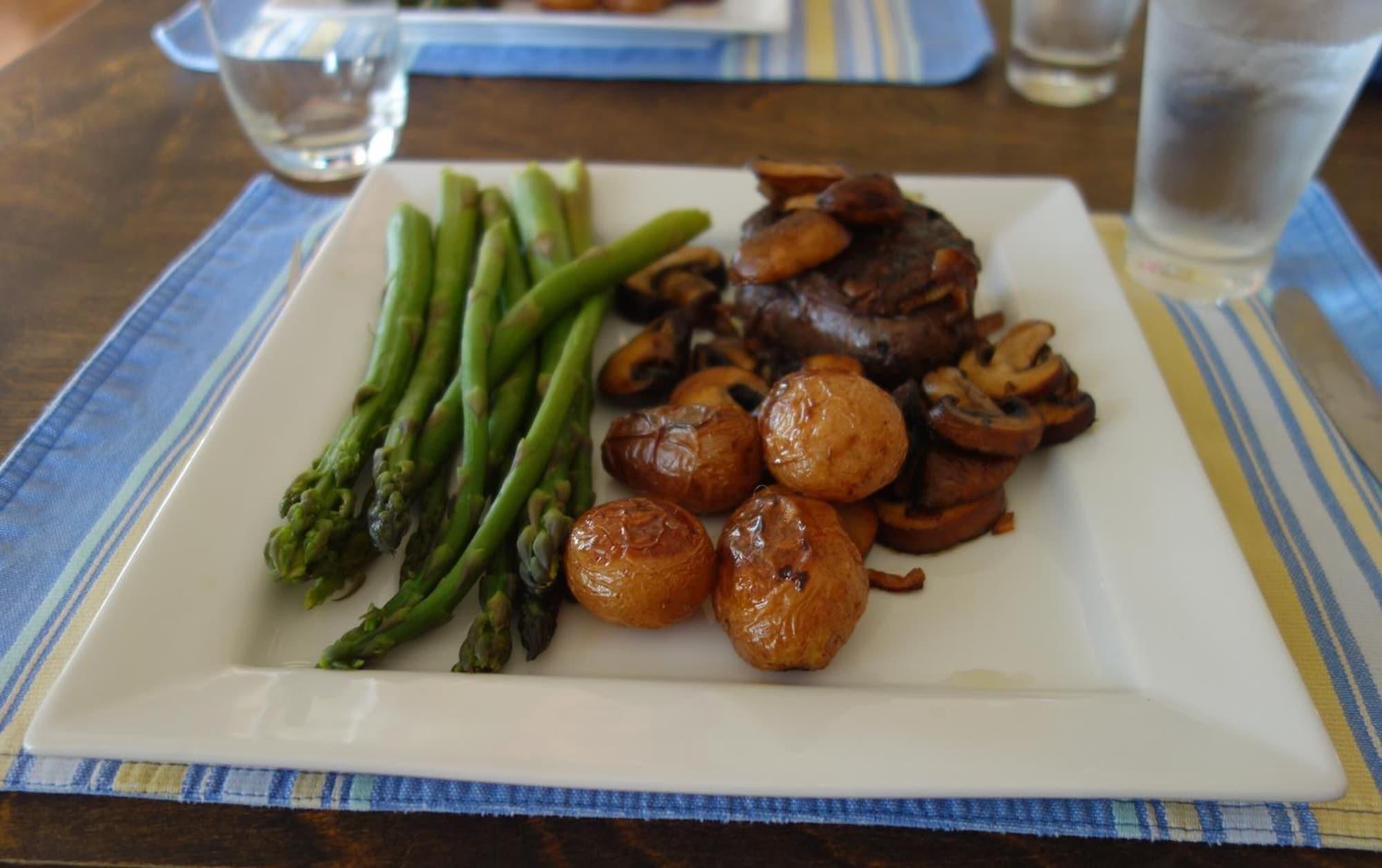 Restaurant Johnson Shore Inn
