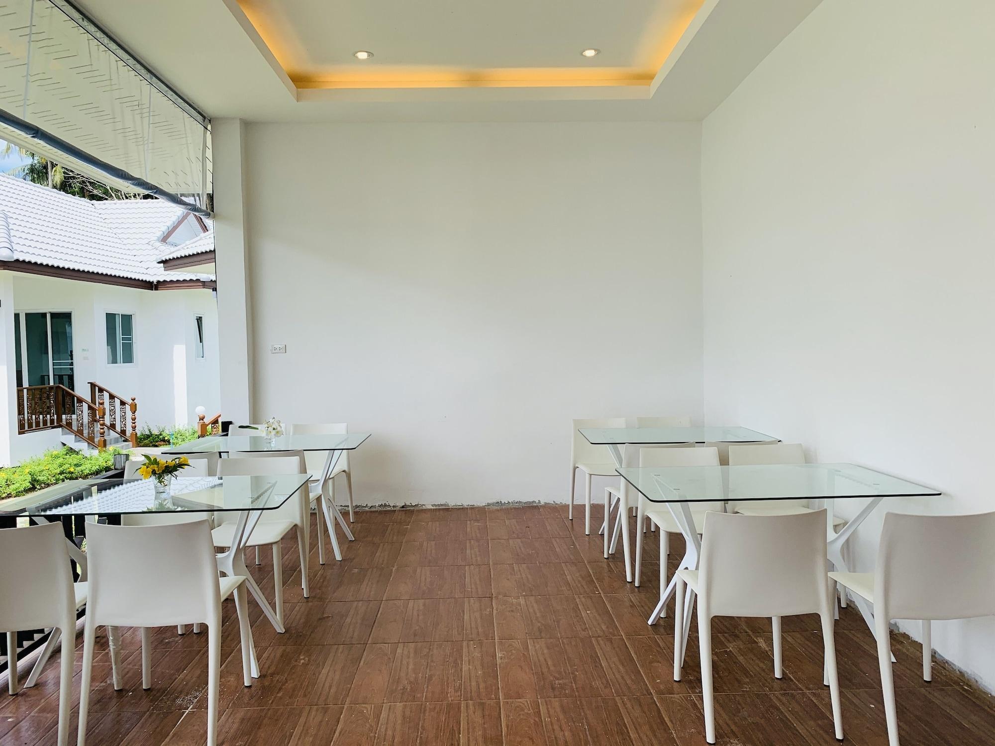 Restaurant Horizon Beach Resort Koh Jum