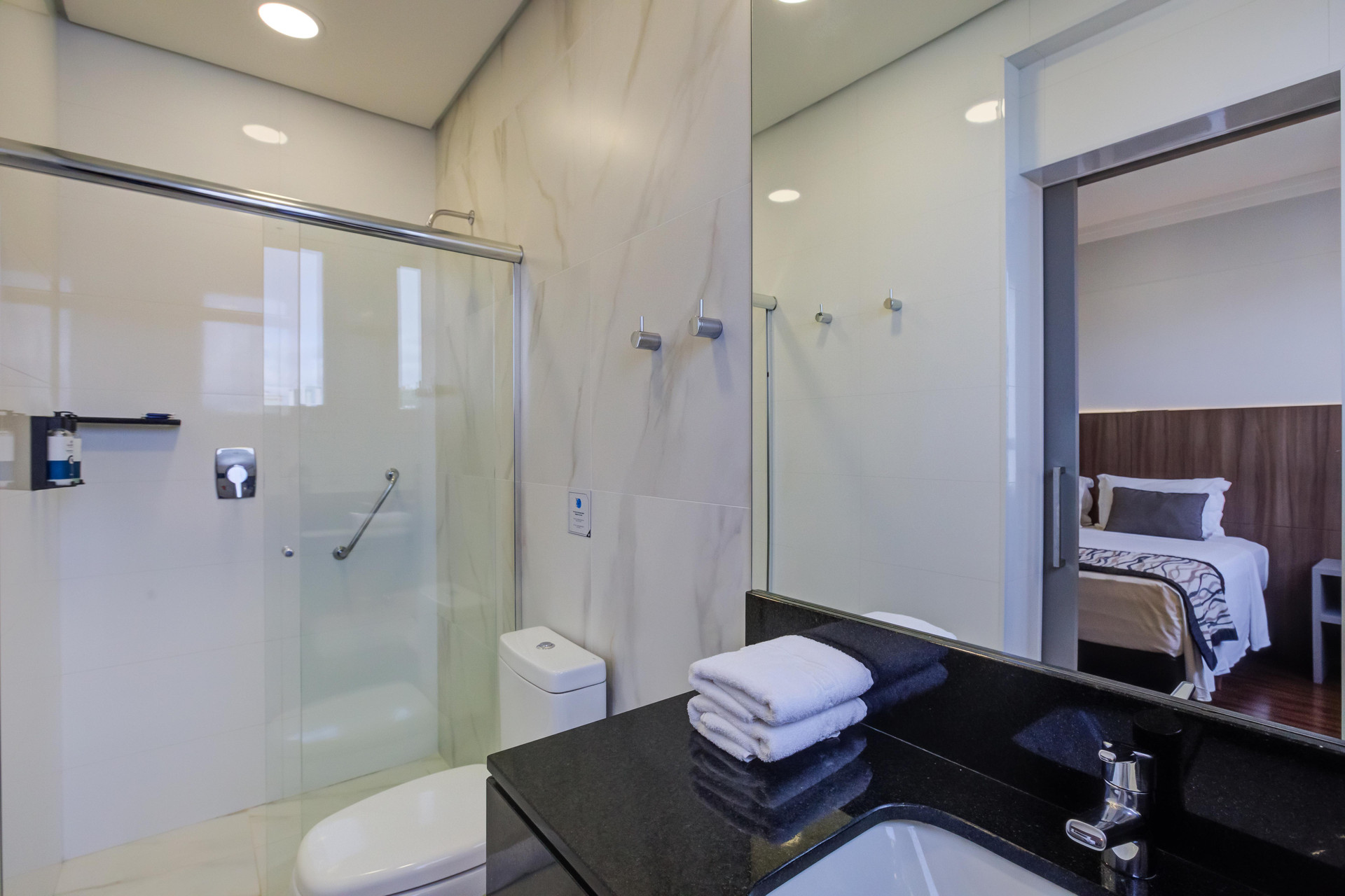 Baño Slaviero Blumenau