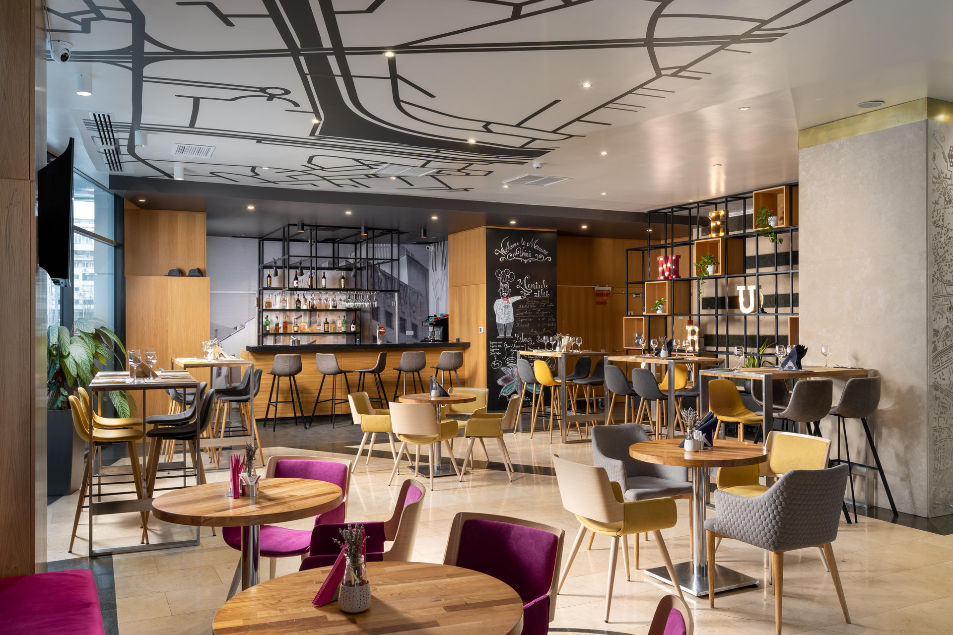 Bar/Salón Mercure Bucharest Unirii