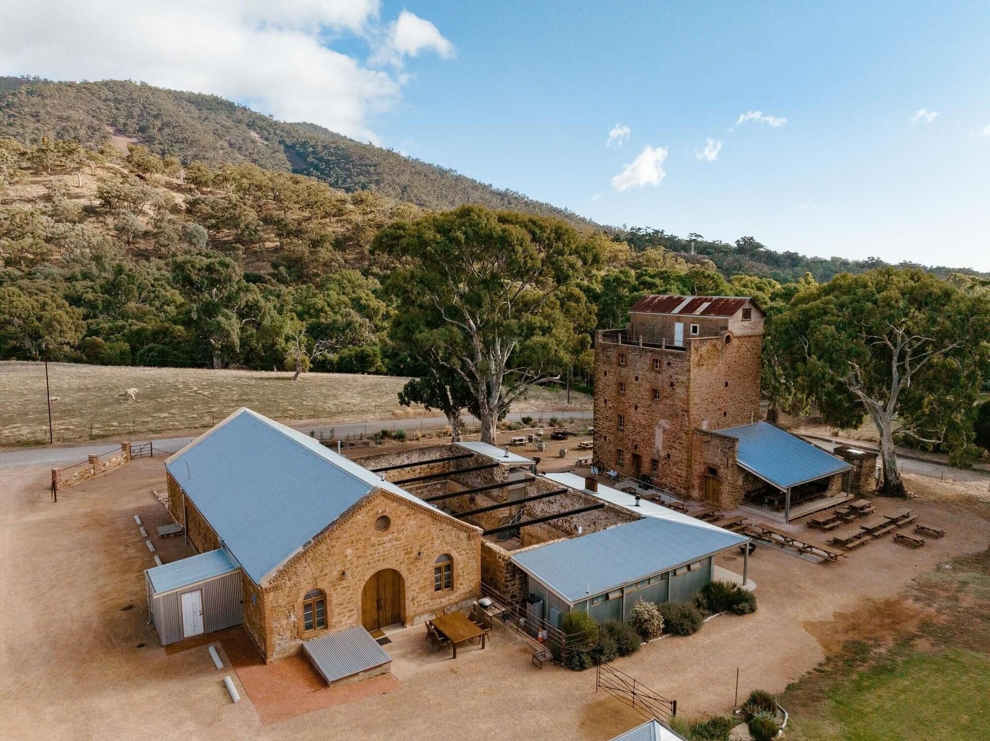 Vista Exterior Jacka Brothers Brewery