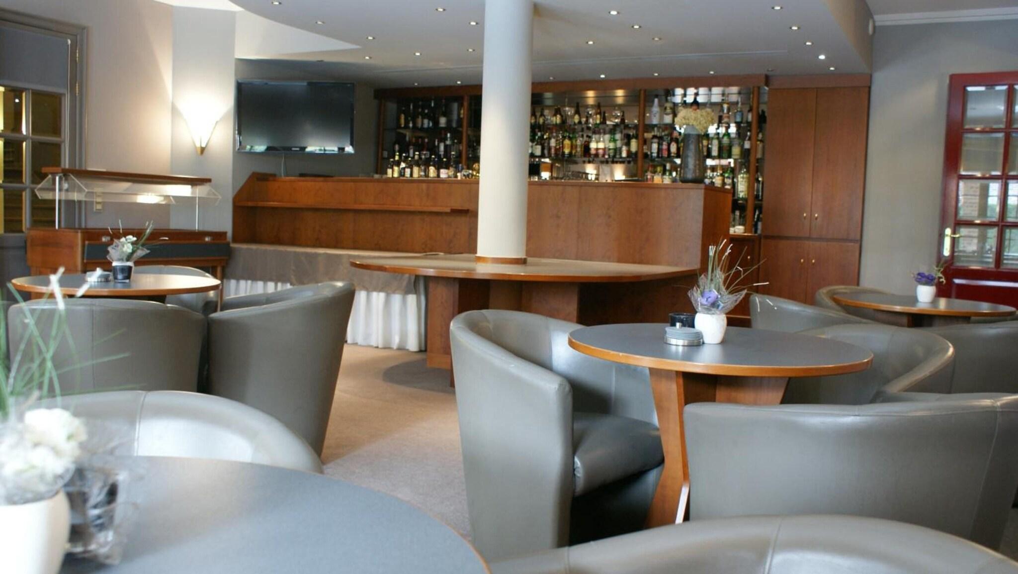 Bar/Salón Hotel ABBEY
