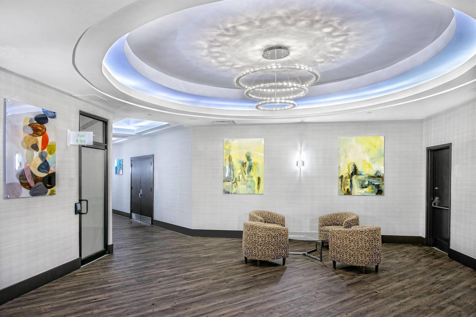 Vista Lobby Wyndham Houston Sugarland