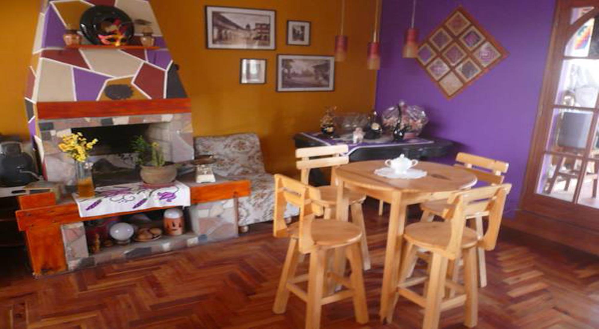 Vista Lobby Villa Betty Hostal B&B