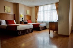 Alojamiento - Hotel Santa Mónica