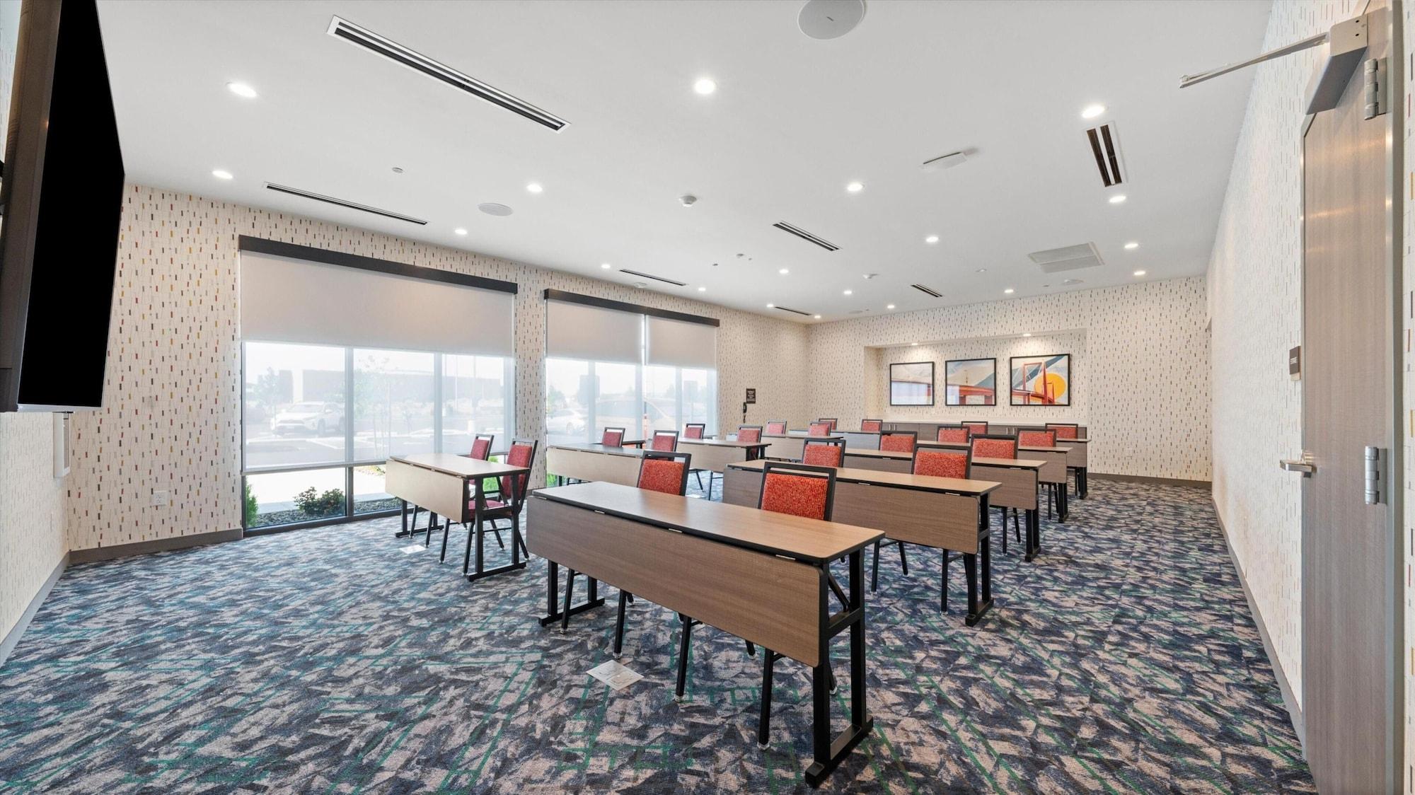 Sala de Reuniones Home2 Suites By Hilton Pasco Tri-Cities Airport
