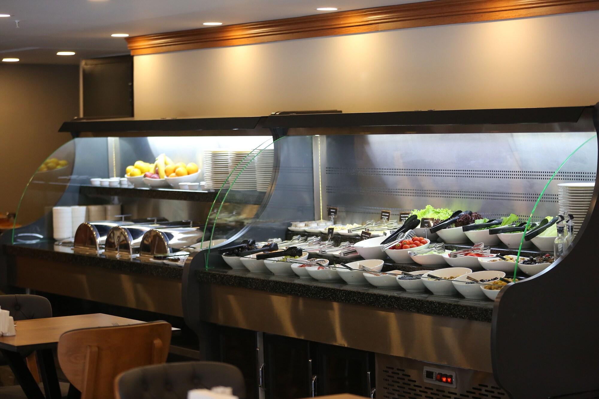 Restaurant Four Seven Hotel