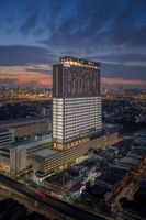 Paquete - The Quarter Ramkhamhaeng by UHG
