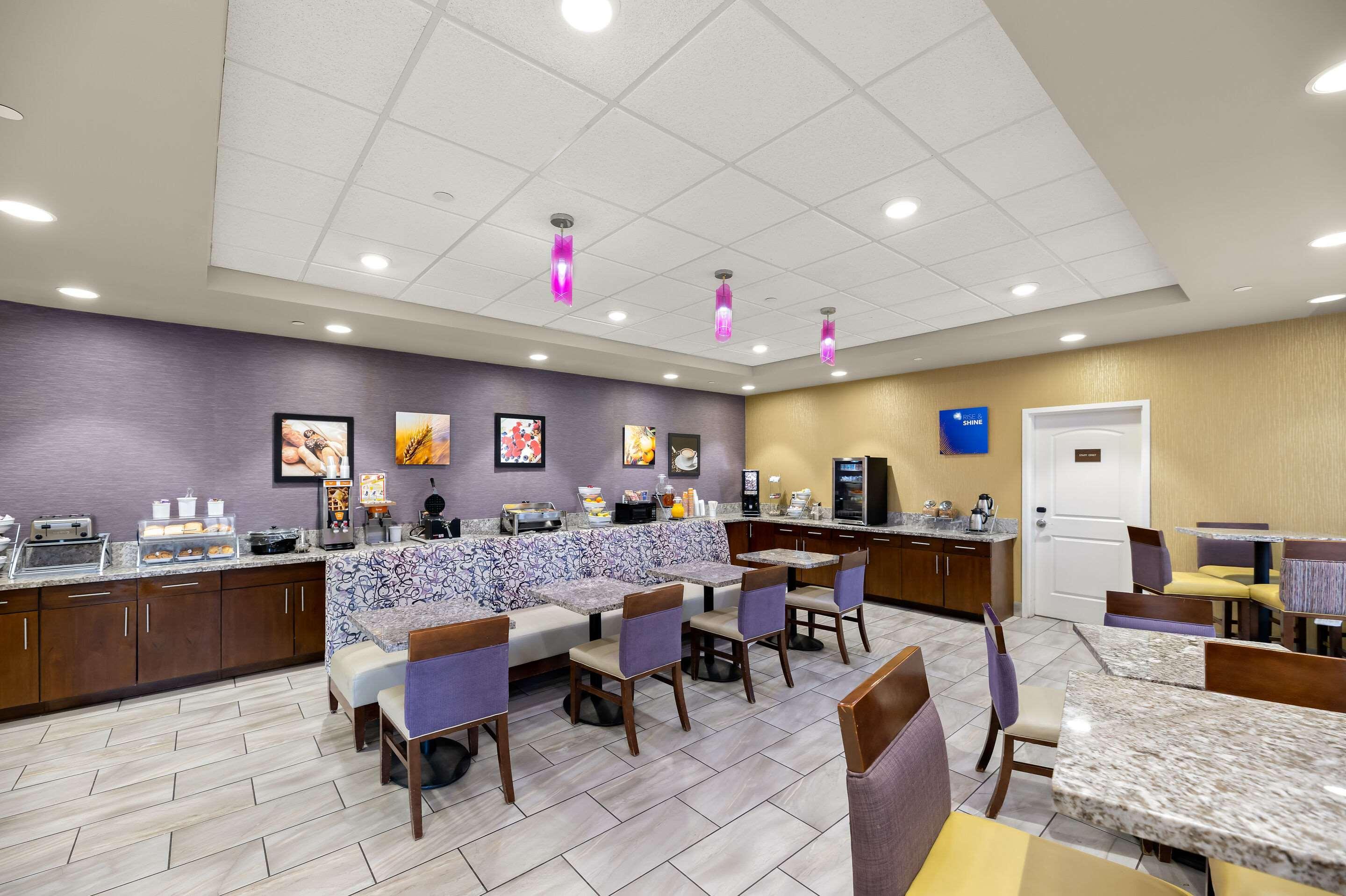 Restaurant Comfort Inn & Suites