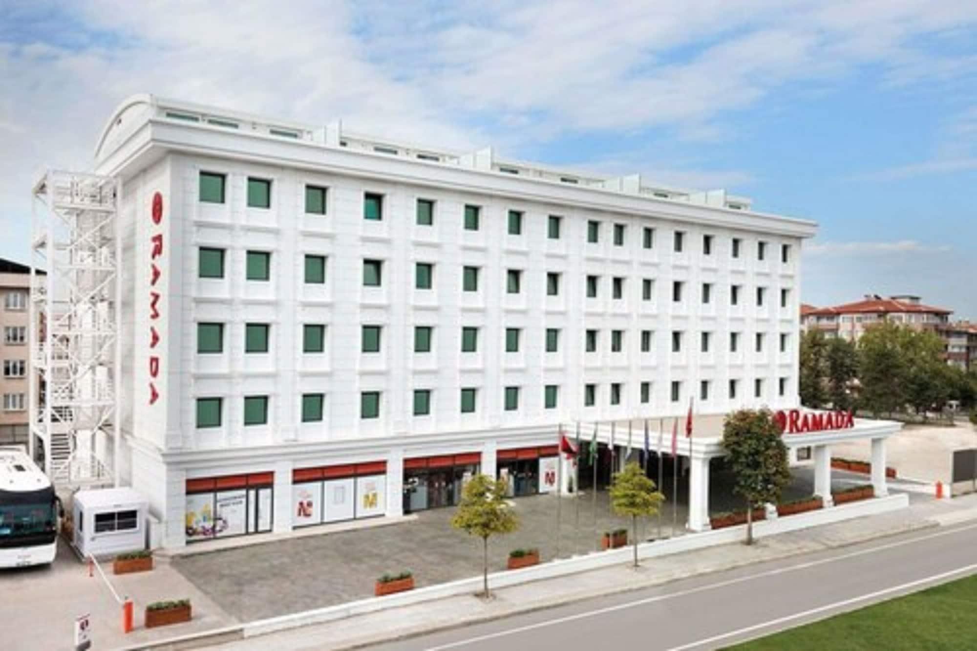 Vista Exterior Ramada by Wyndham Yalova