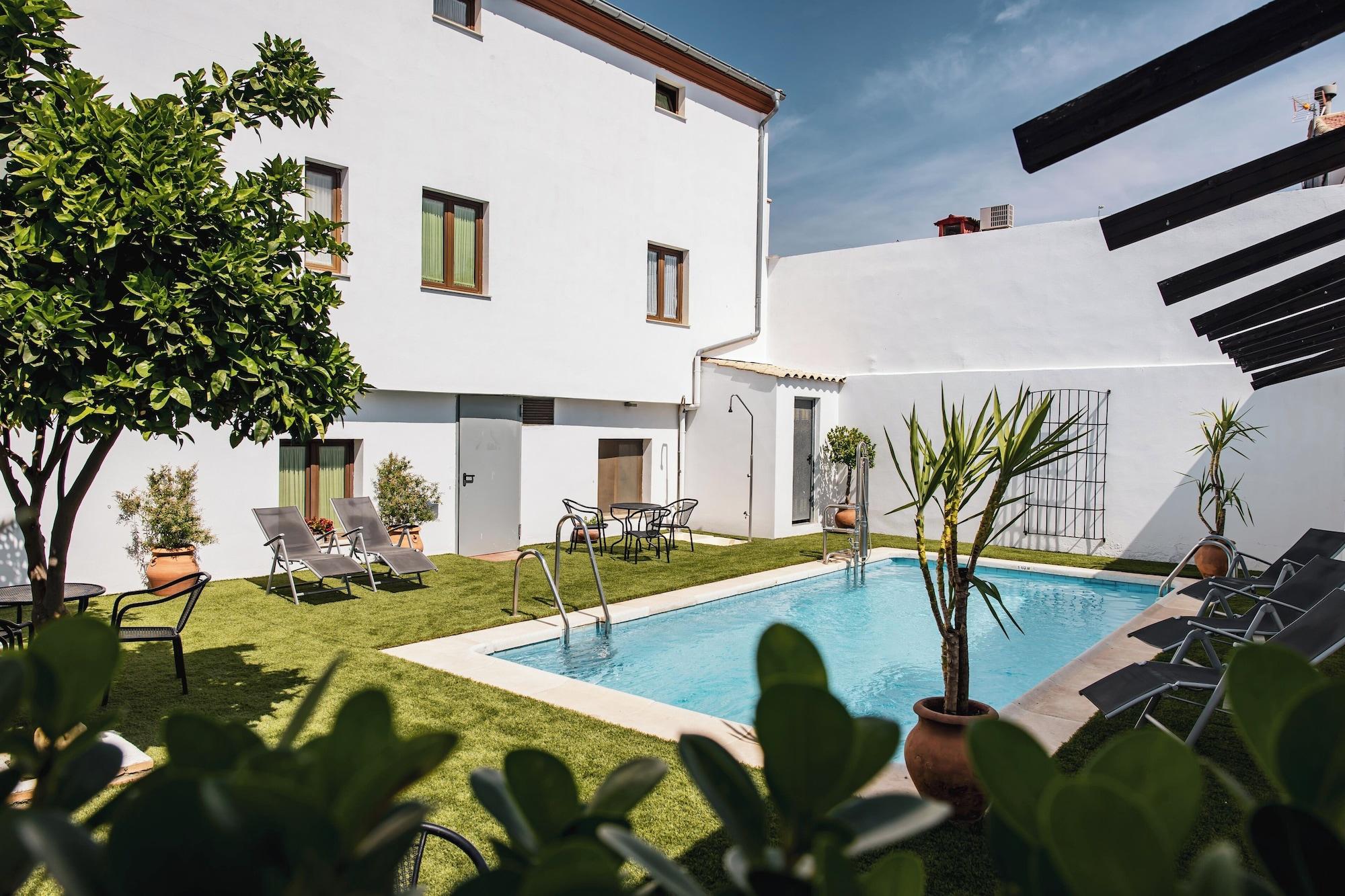 Varios Hostal Aznaitin
