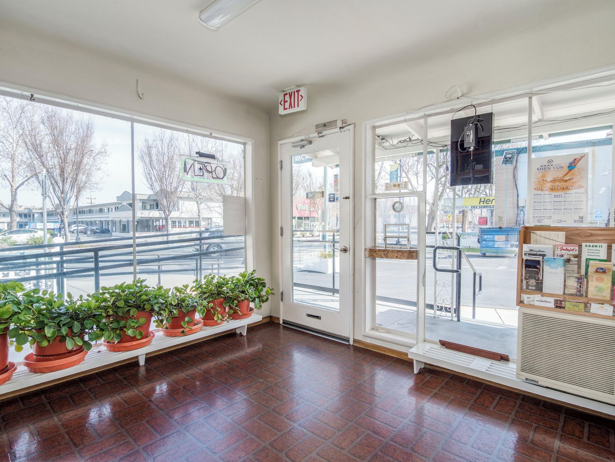 Vista Lobby The Alameda Motel San Jose