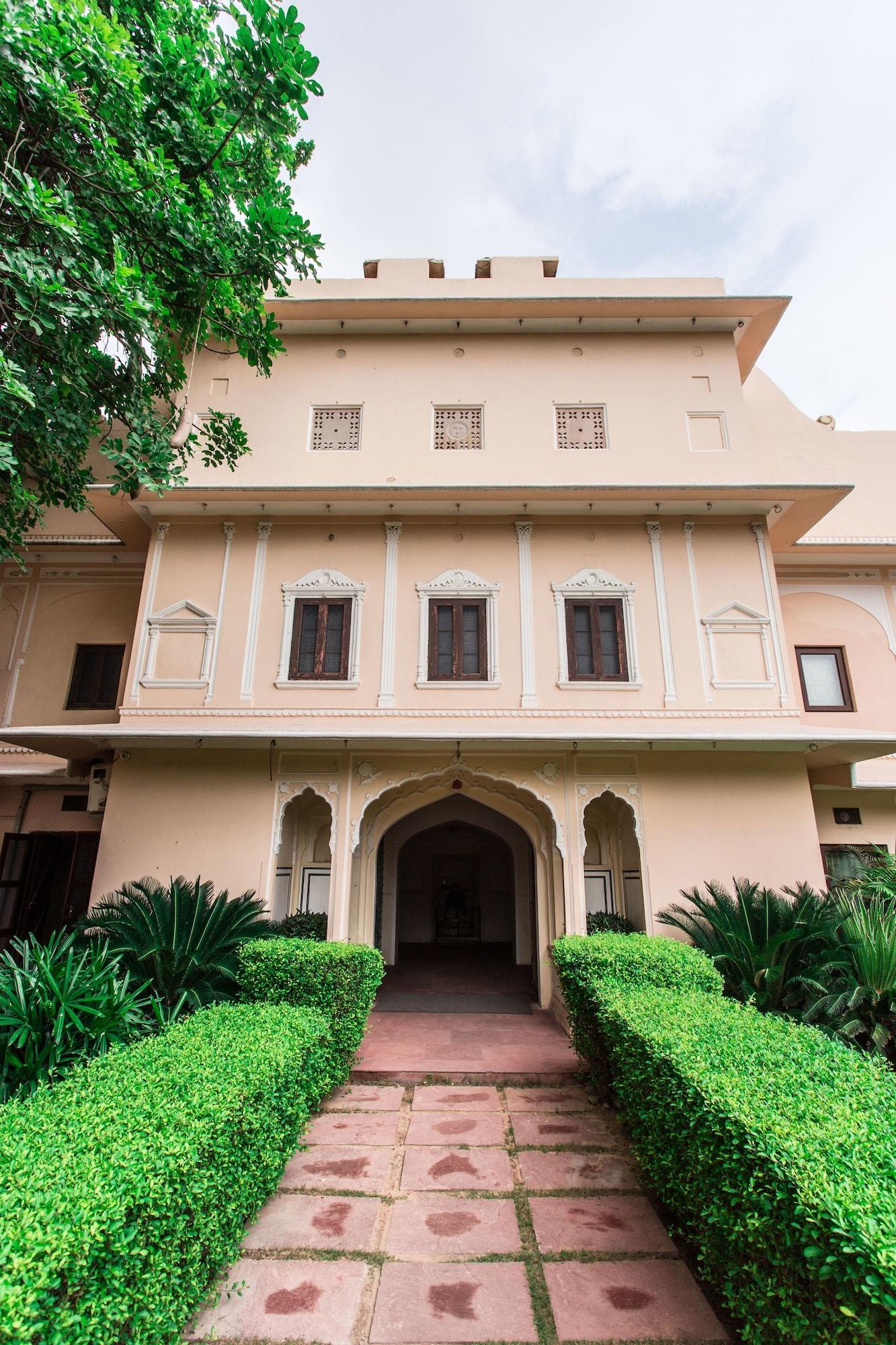 Vista Lobby Royal Heritage Haveli - By Leisure Hotels