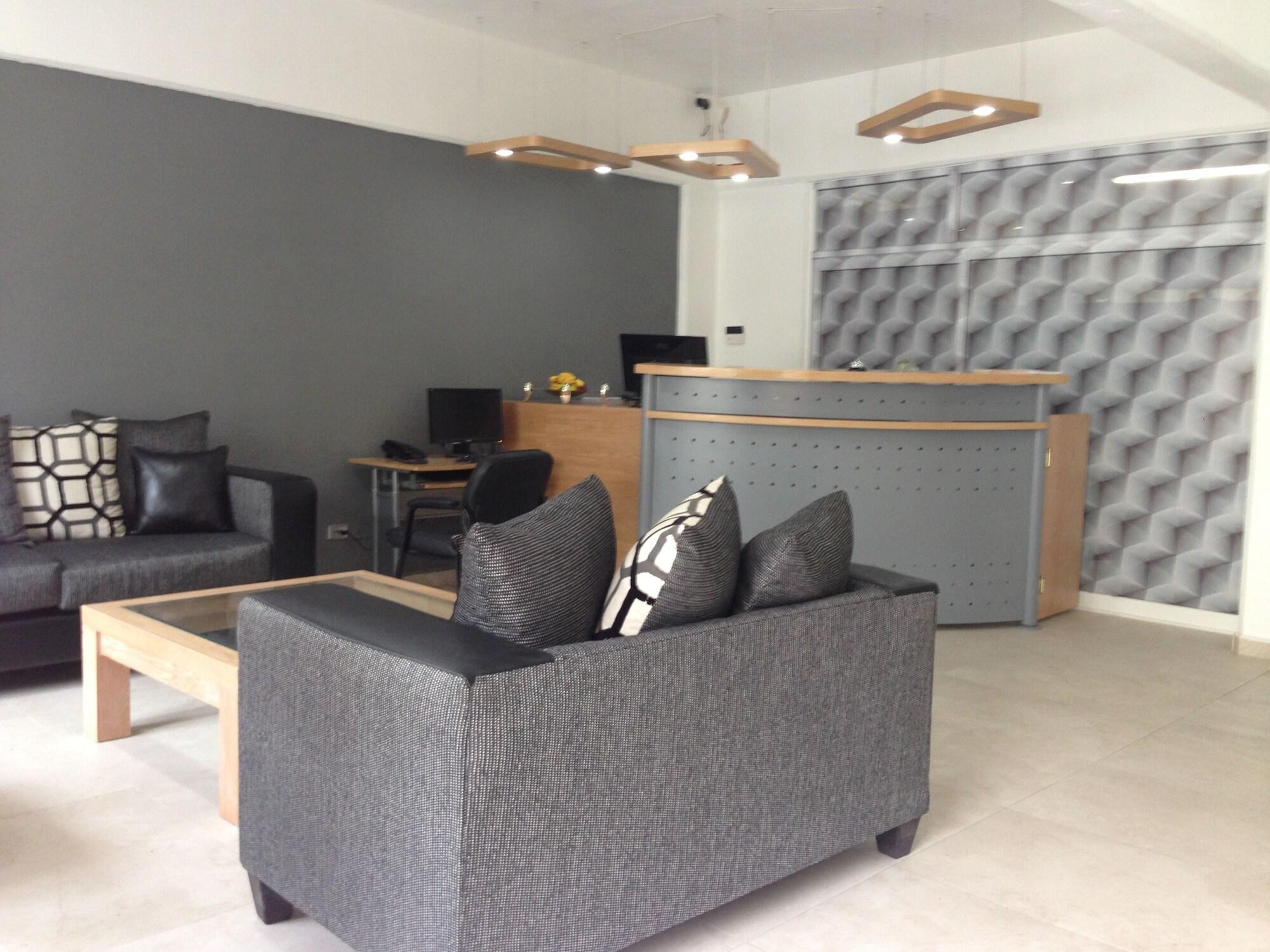 Vista Lobby Suites DIOH