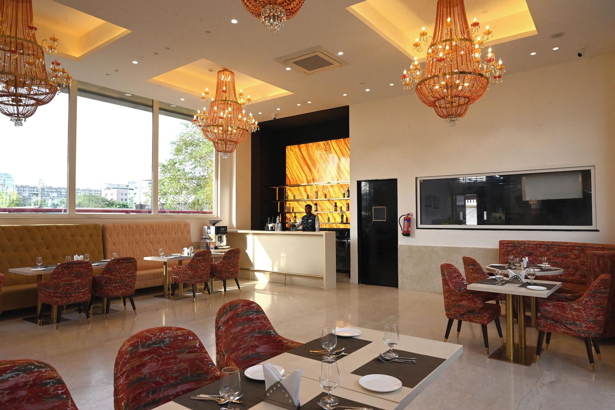 Bar/Salón The Eco Satva Kota - Near Coaching Hub & Oxy Park