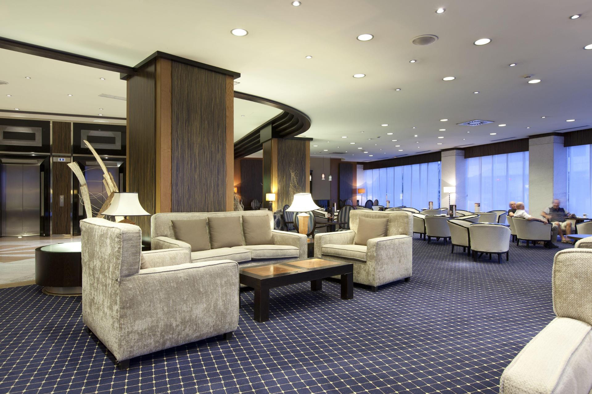 Vista Lobby Hotel Córdoba Center